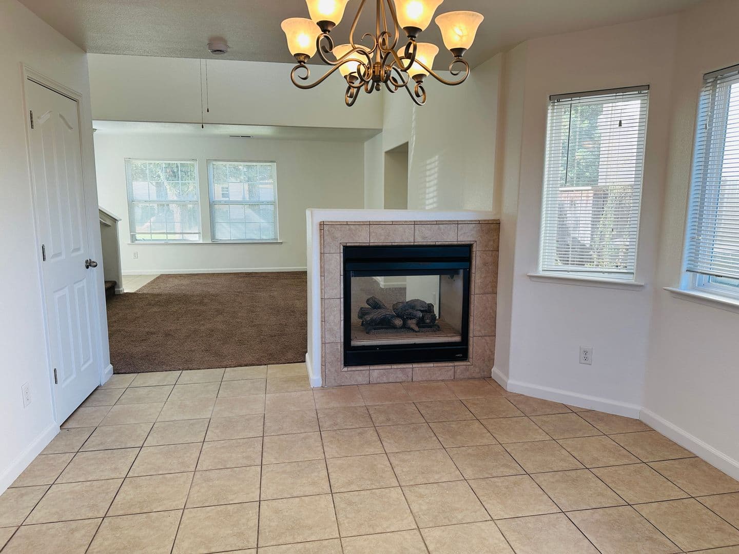 Madera House: 233 River Pt.