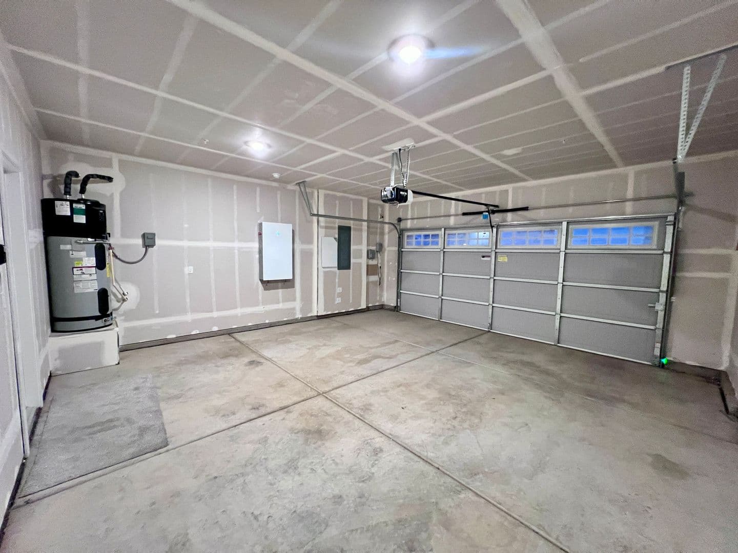 Madera House: 1819 Valley Rd S.