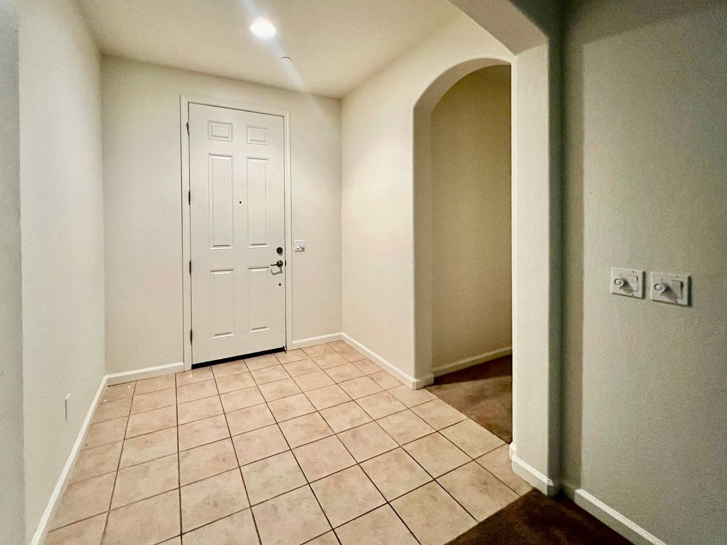 Fresno House: 5585 E Edna Ave