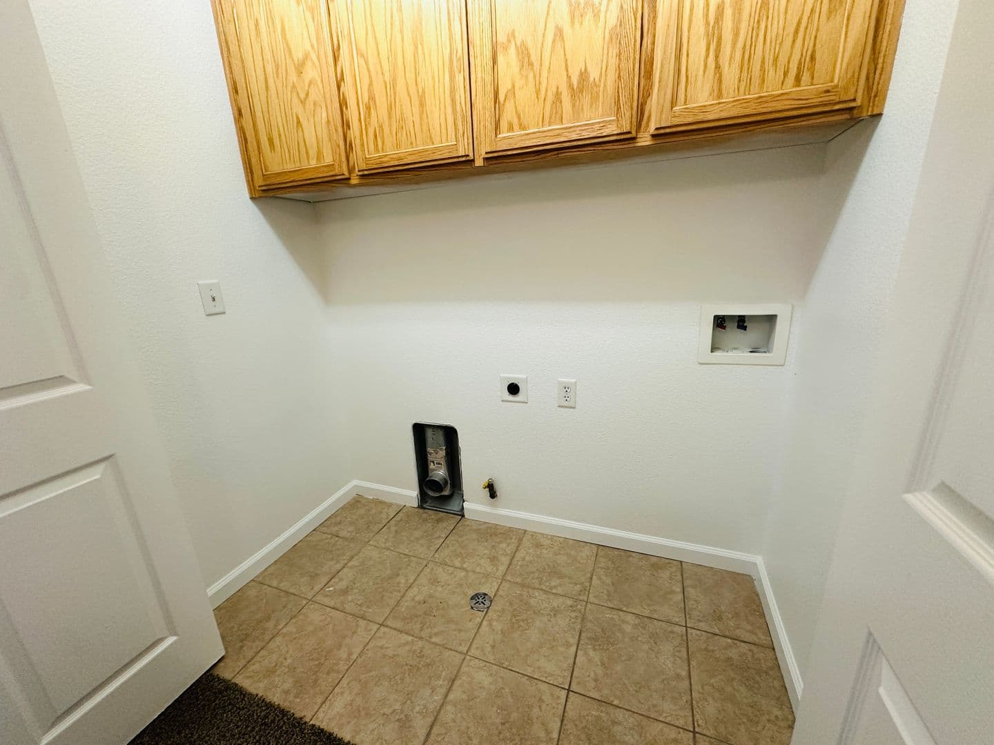 Madera House: 227 River Point