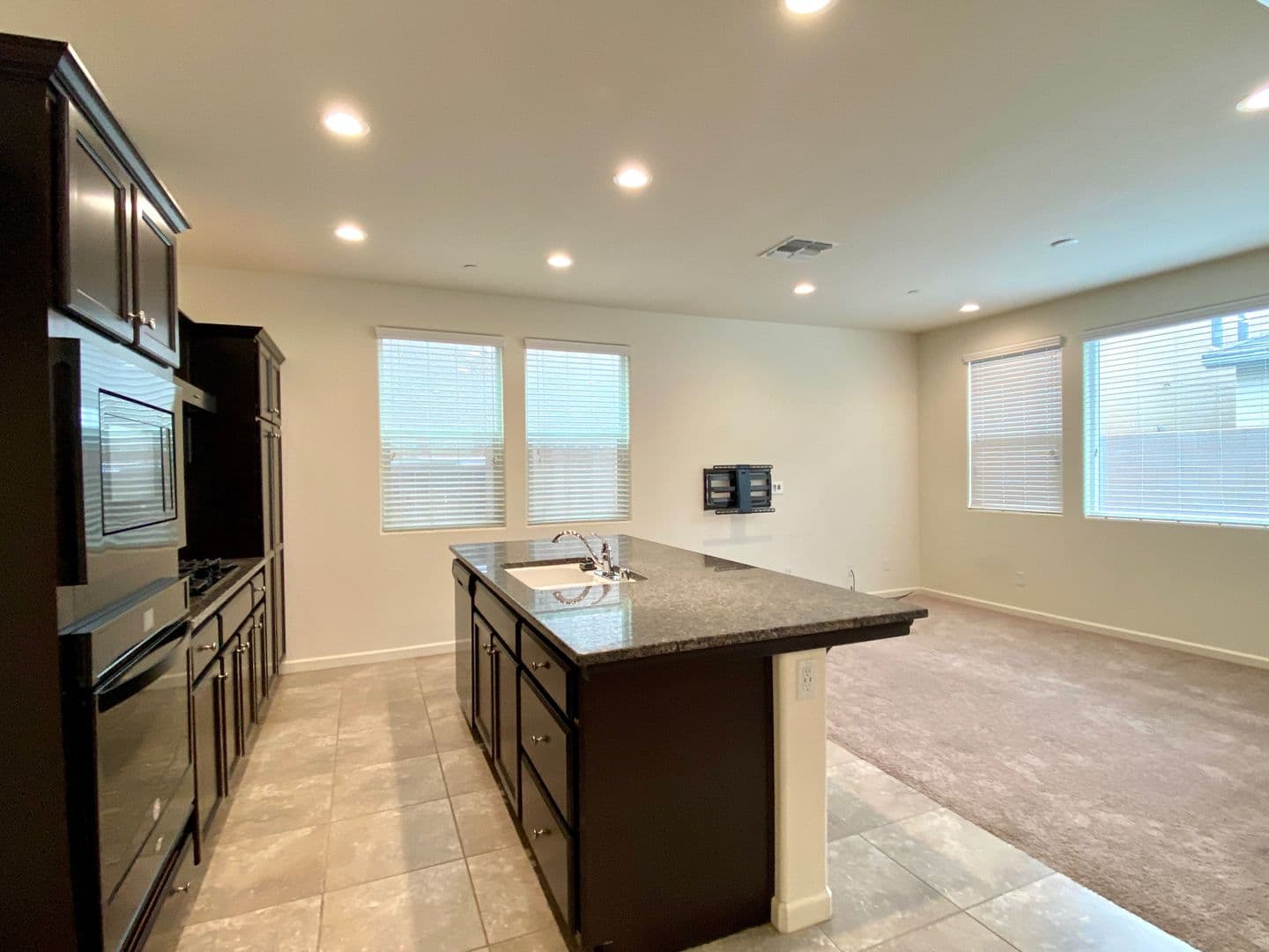 Fresno House: 6101 E. Brick Dr.