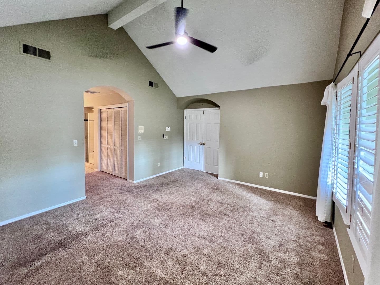 Fresno House: 1090 E. Cole Ave.