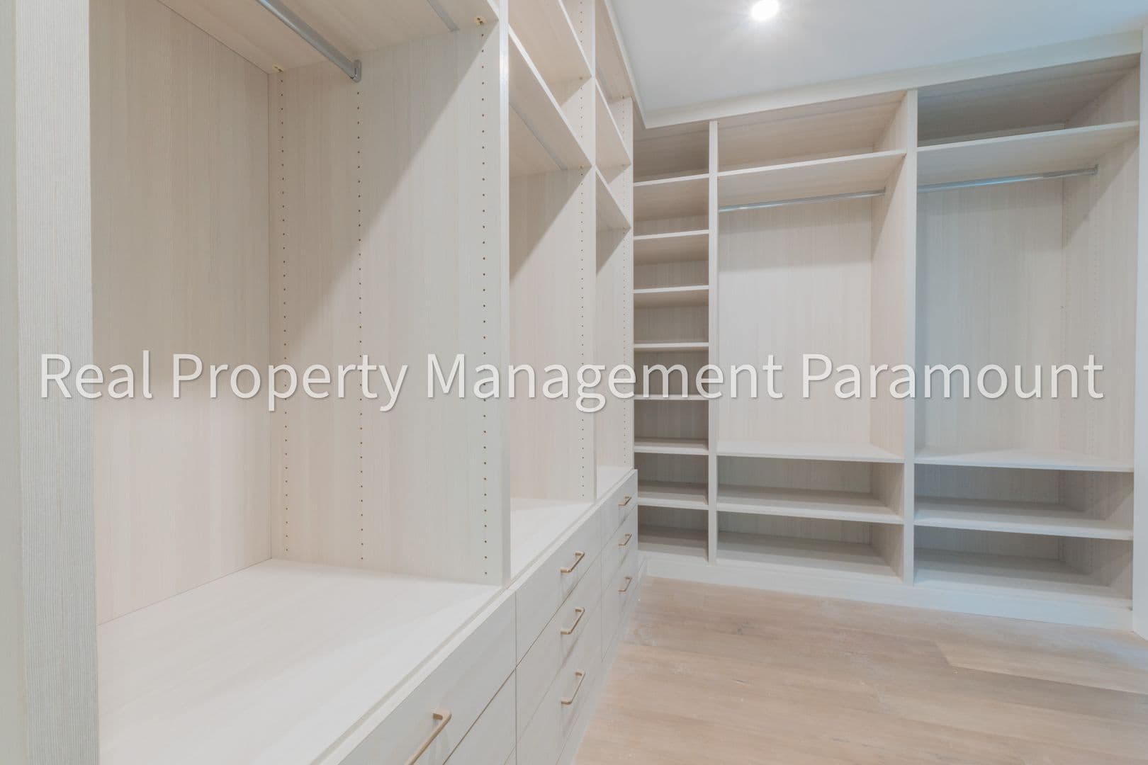 West Hollywood Condo: 8401 Fountain Ave #12
