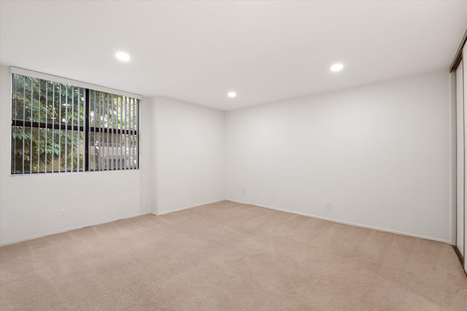 Los Angeles Condo: 4141 Via Marisol  - Unit 215