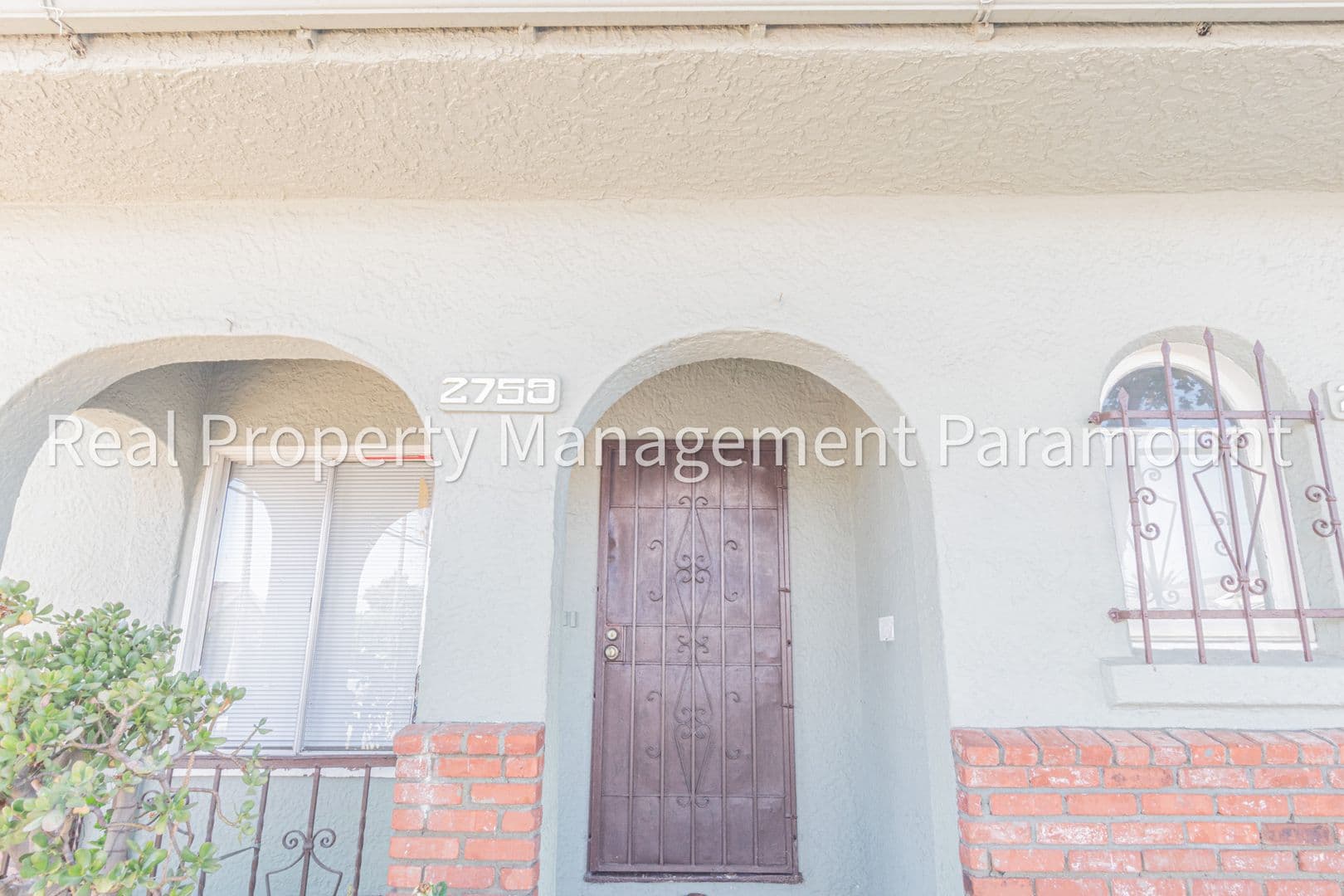 Los Angeles Apartment: 2757 Mansfield Ave