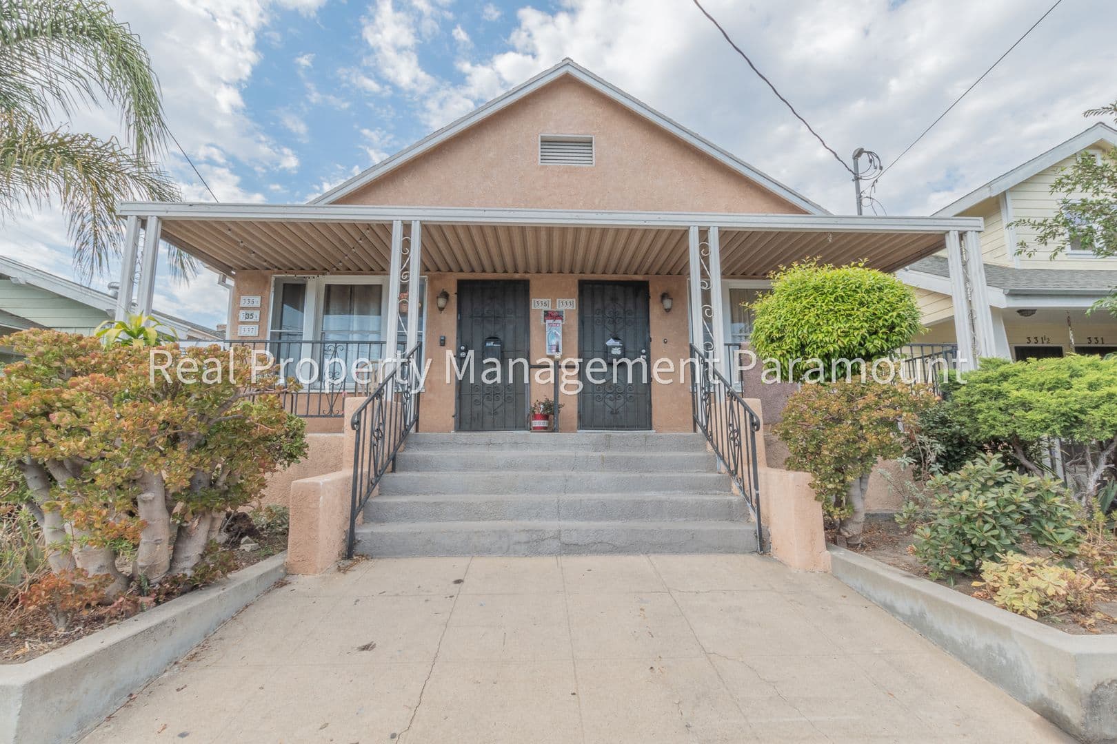 Los Angeles Apartment: 333 W 57th St - 333 W 57th St