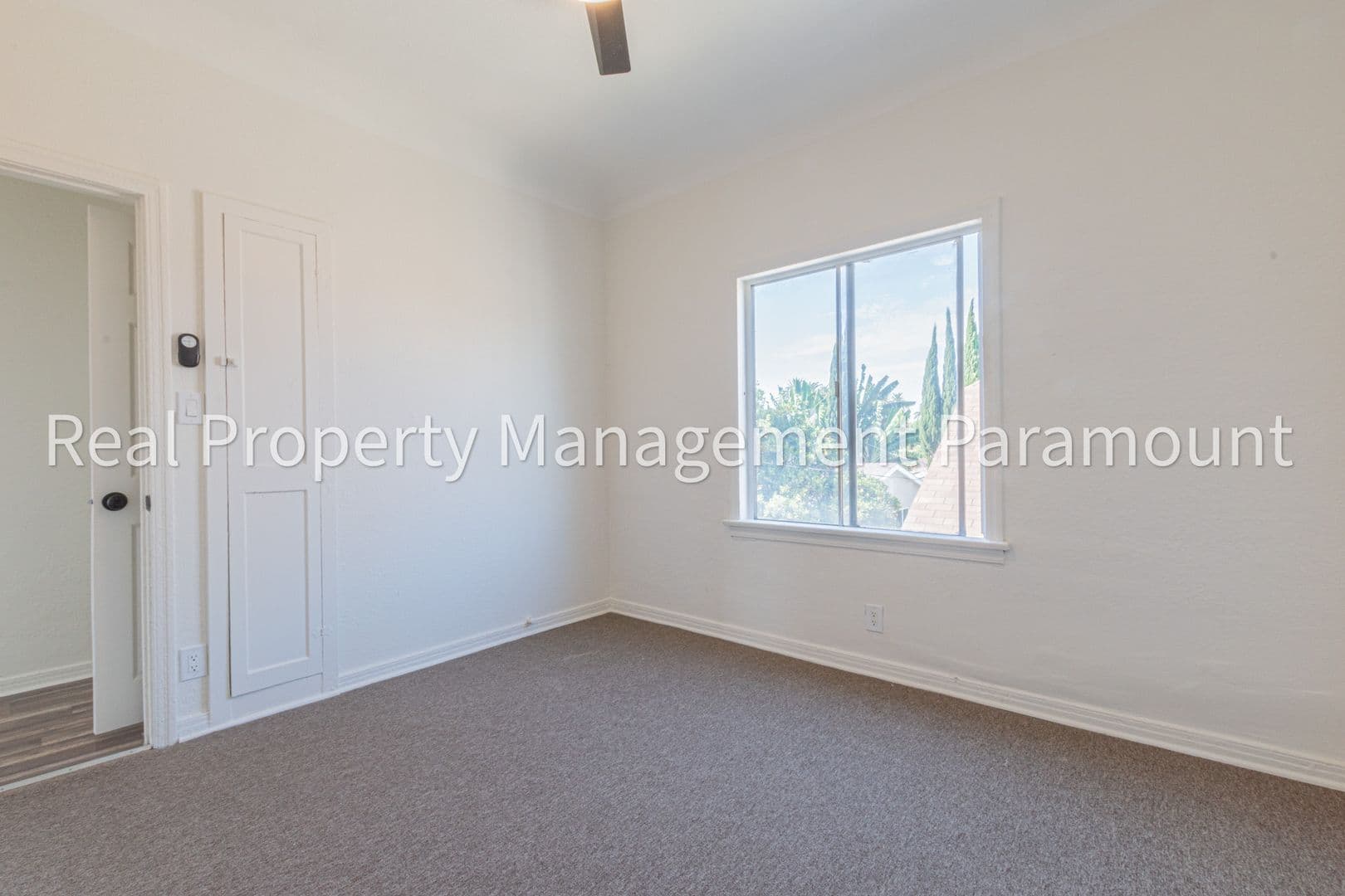 Los Angeles Apartment: 5107 Westhaven St