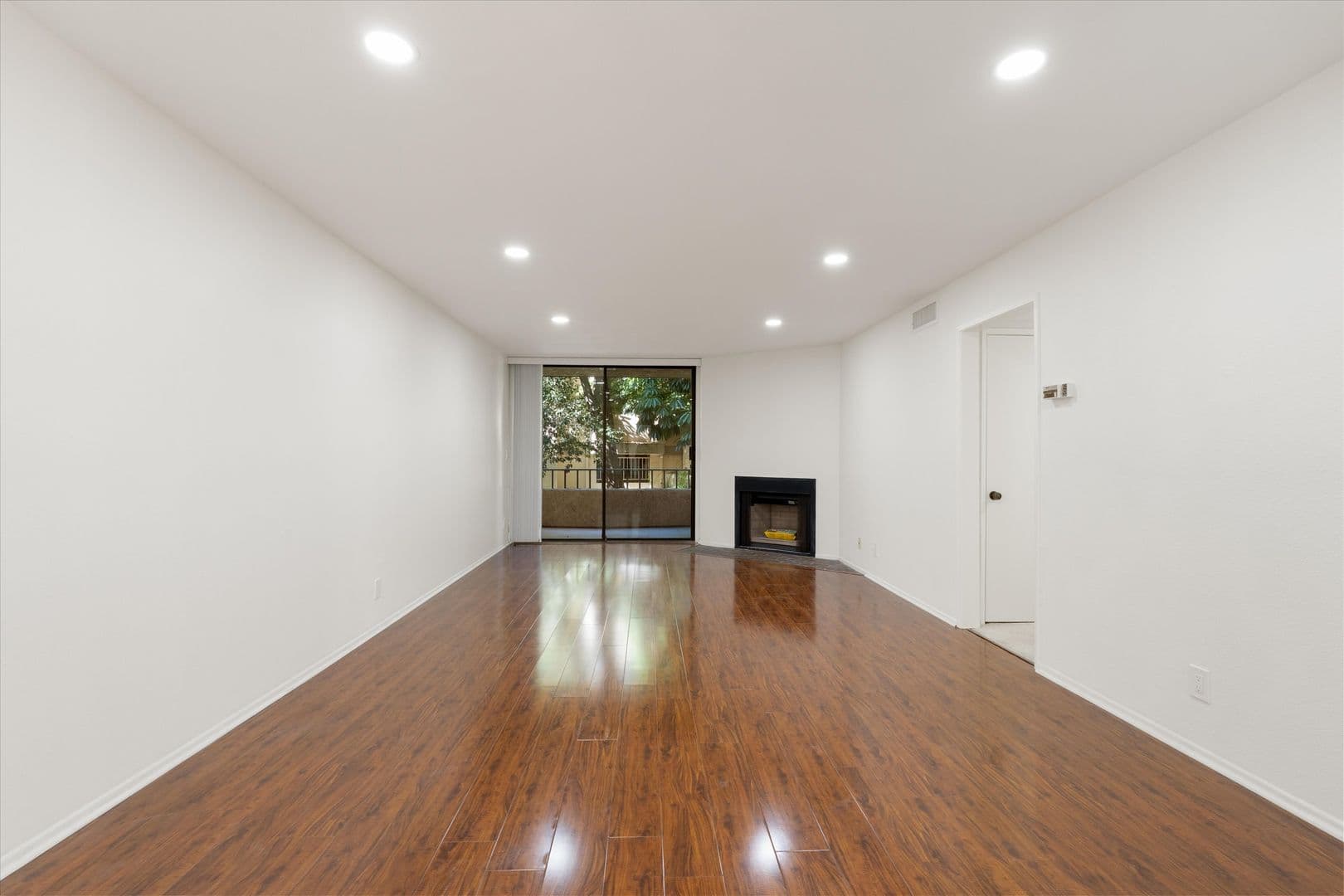 Los Angeles Condo: 4141 Via Marisol  - Unit 215