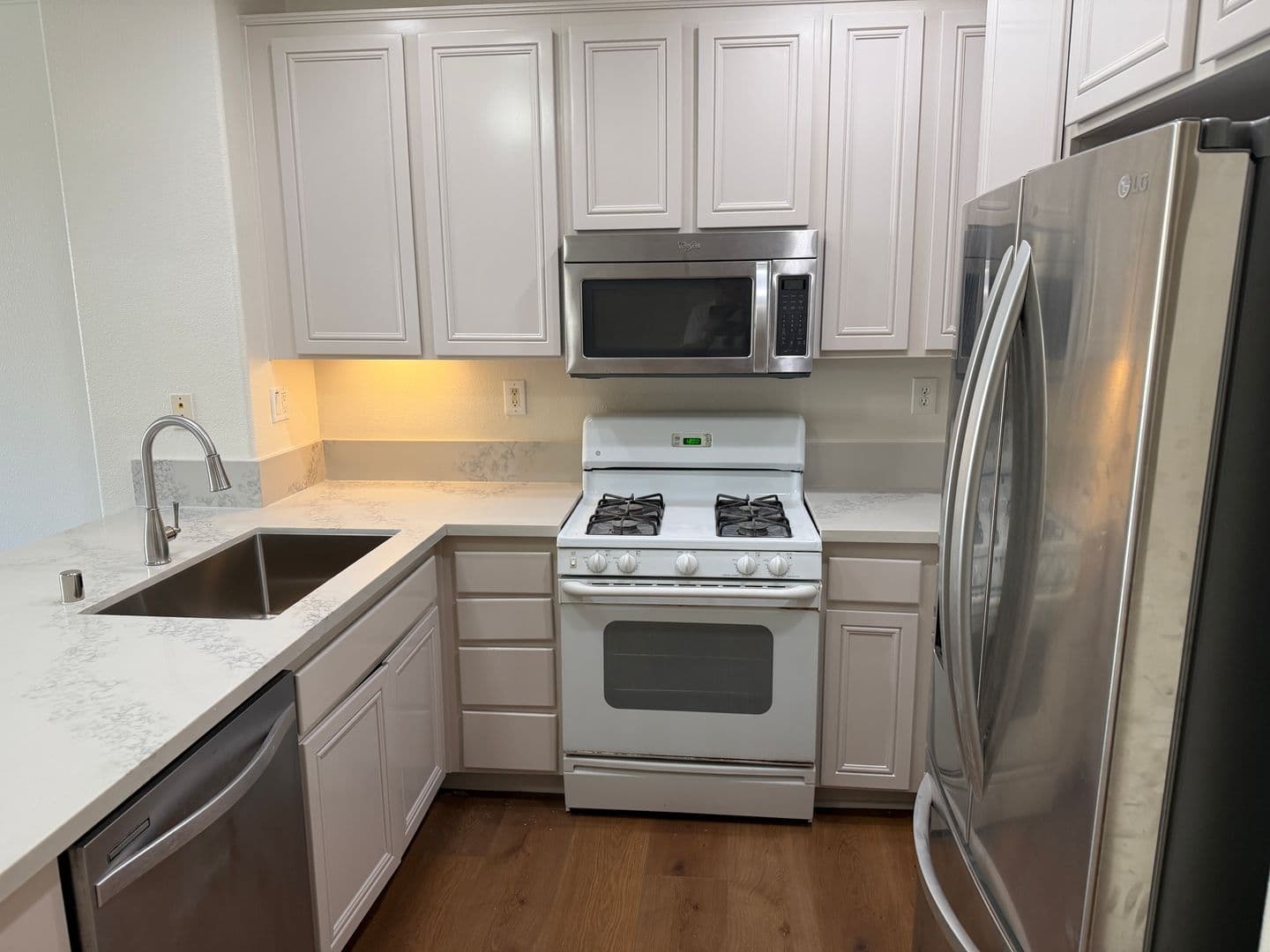 San Diego House: 16911 Bixby Street, #21
