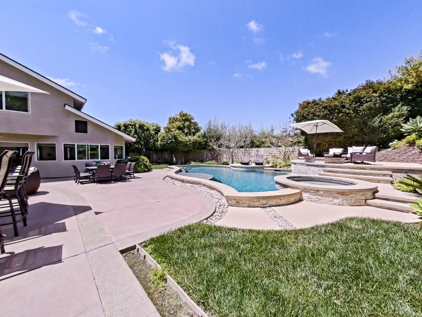 San Juan Capistrano House: 33702 Calle Conejo