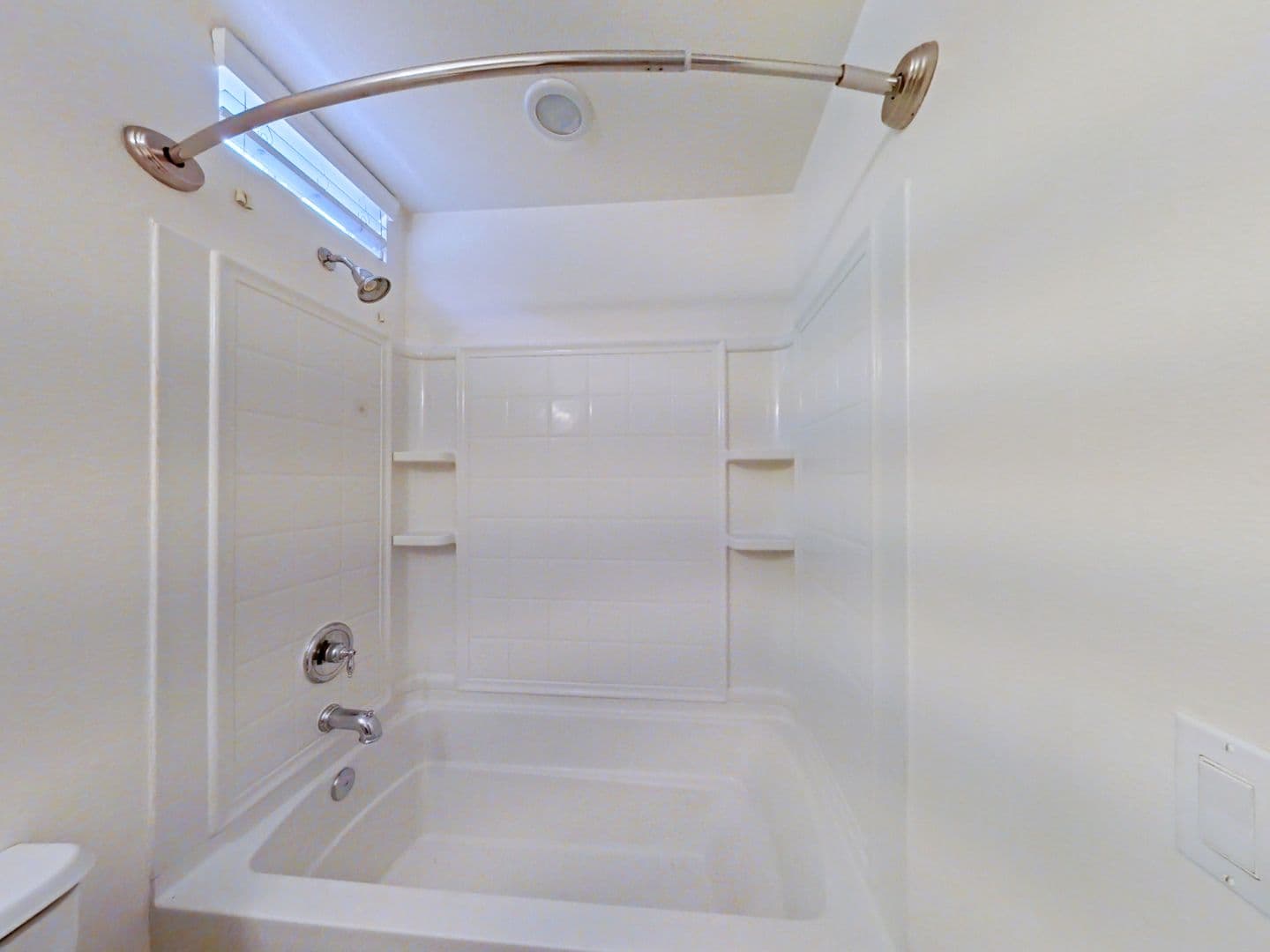 San Diego House: 16911 Bixby Street, #21