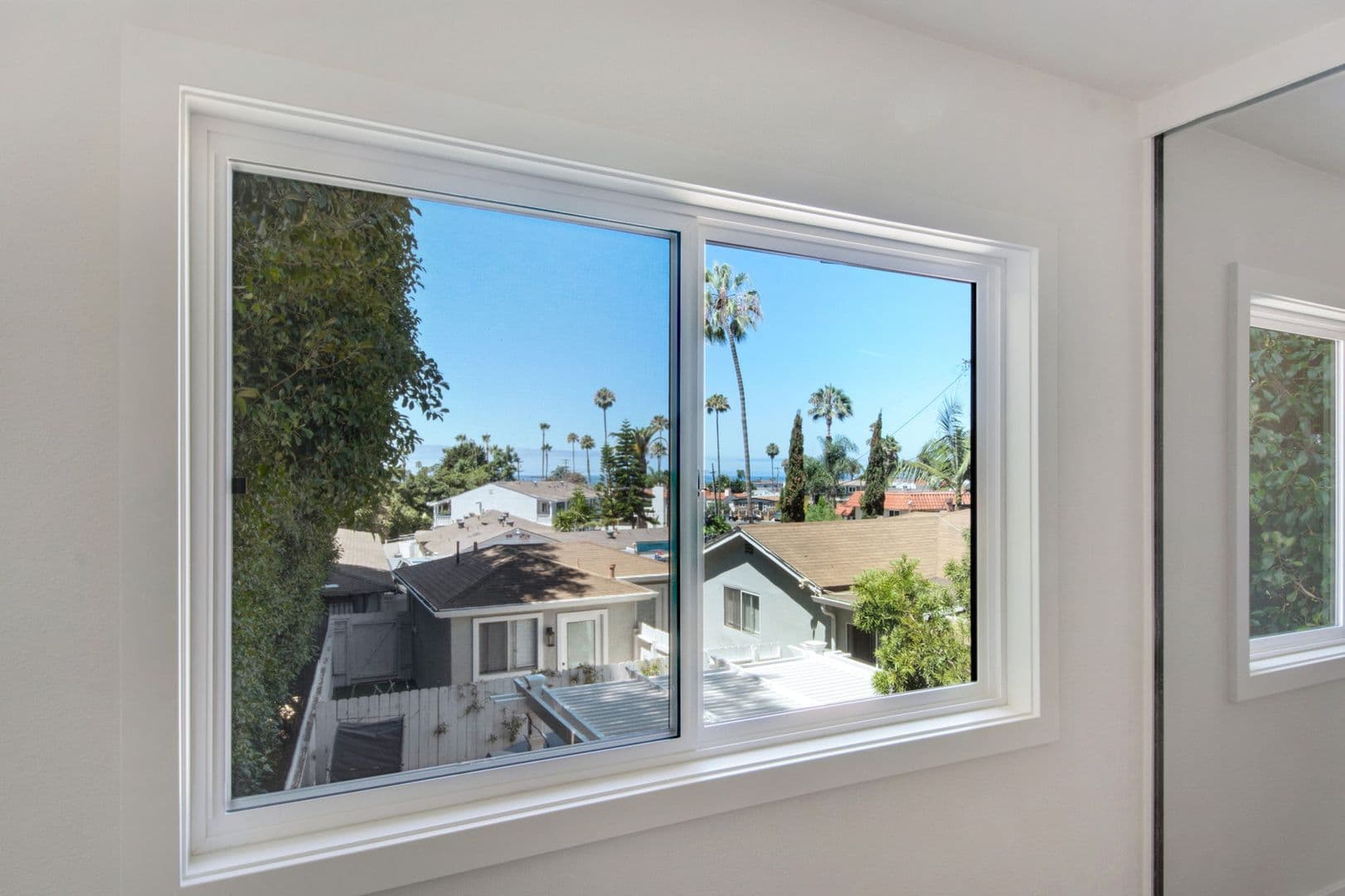 San Clemente Apartment: 117 Avenida Algodon