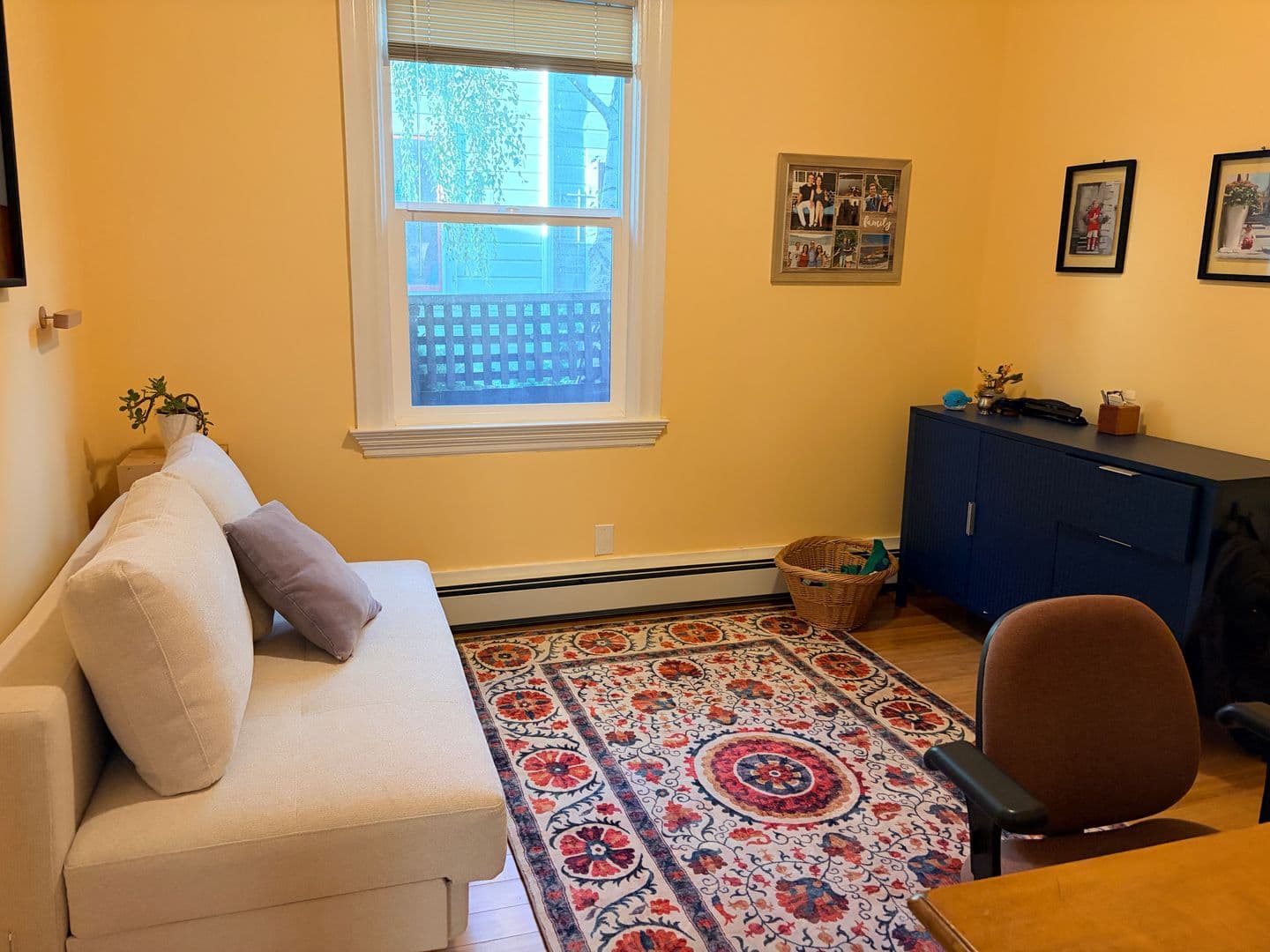 Berkeley House: 2909 Newbury Street