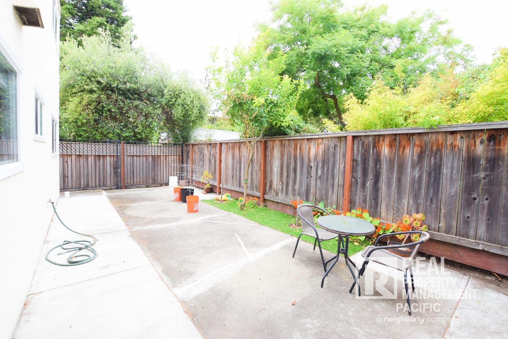 Berkeley Apartment: 2131 Parker Street