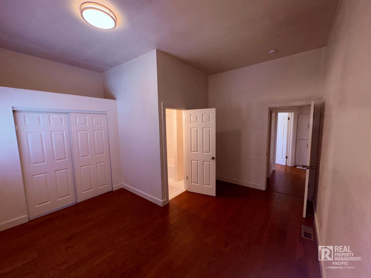 Oakland Apartment: 3513 Lincoln Avenue