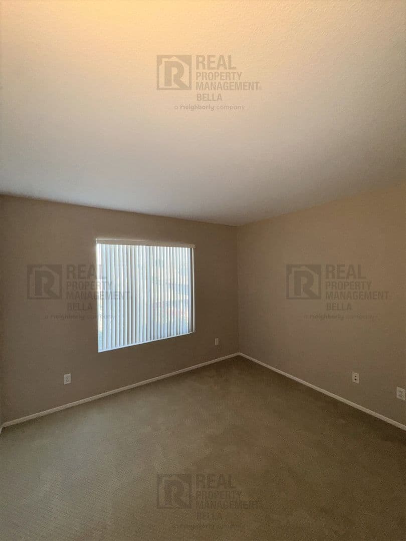 Hemet House: 756 Conlon Drive