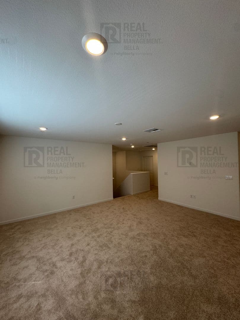 Homeland House: 30972 Lanark St.