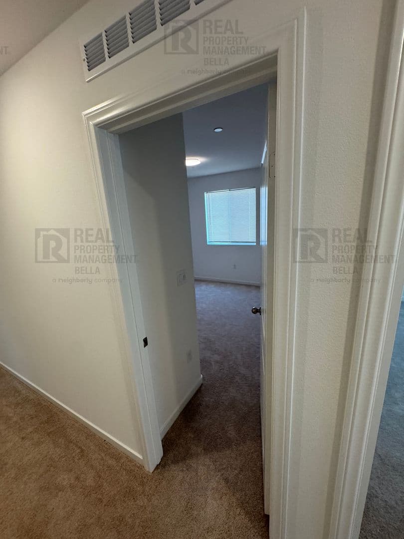 Homeland House: 30972 Lanark St.