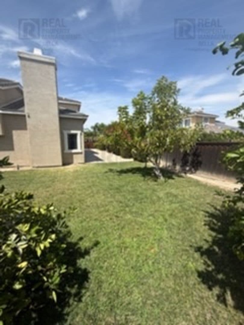 Hemet House: 756 Conlon Drive