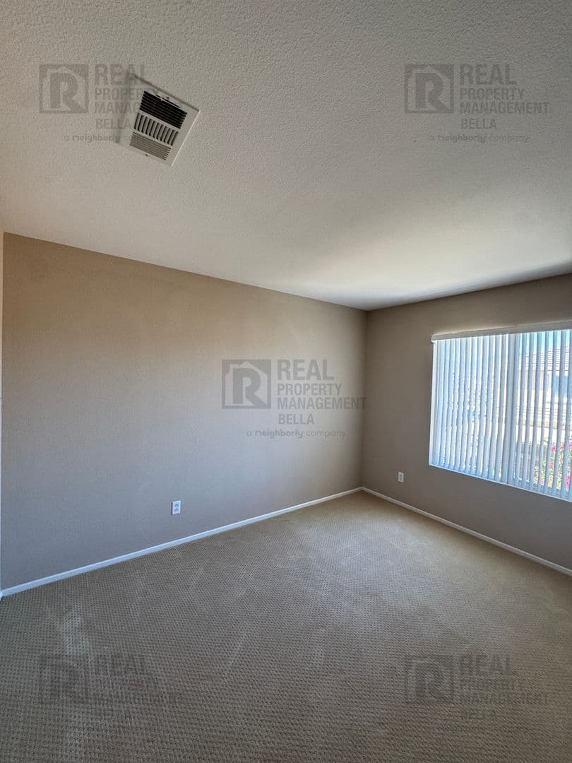 Hemet House: 756 Conlon Drive