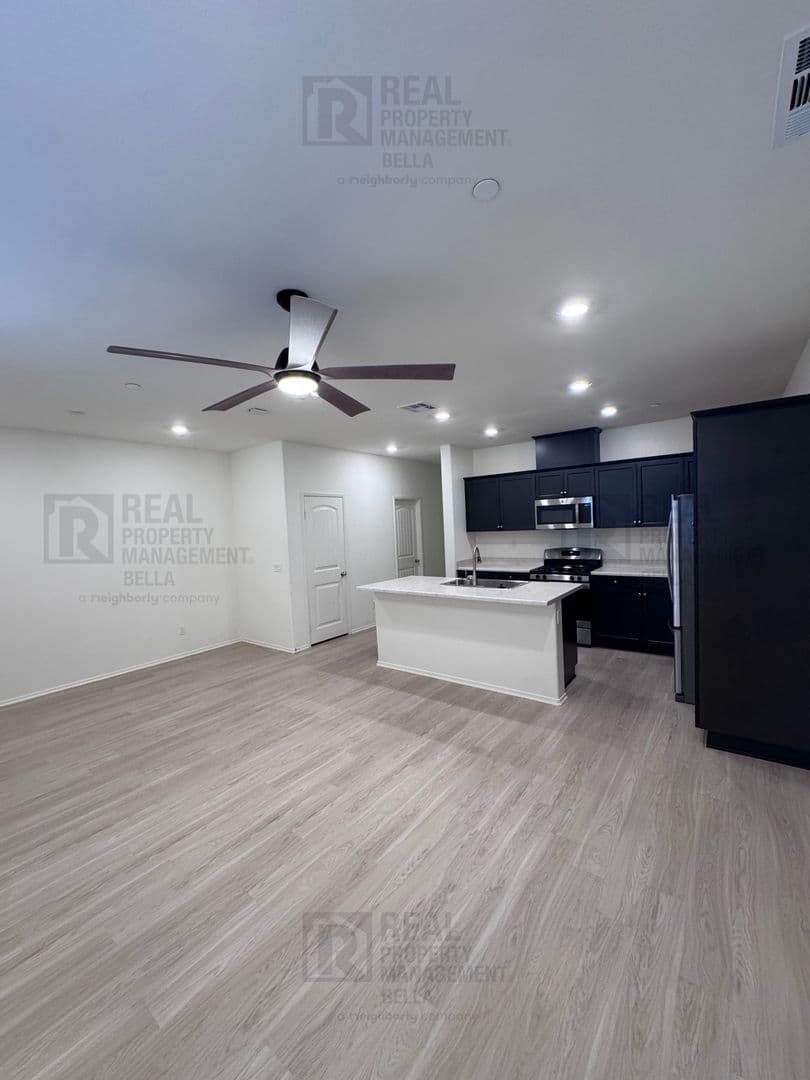 Menifee Condo: 30456 Hopetown Lane