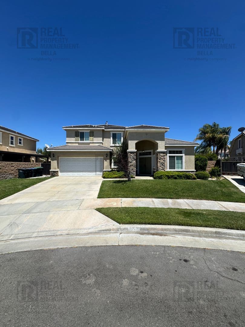 Hemet House: 756 Conlon Drive