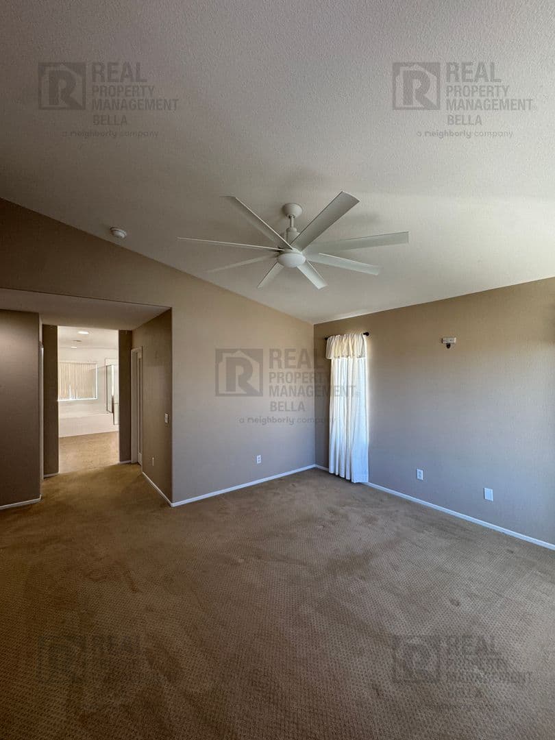 Hemet House: 756 Conlon Drive