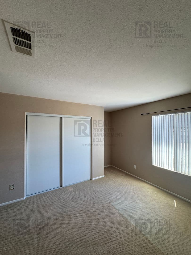 Hemet House: 756 Conlon Drive