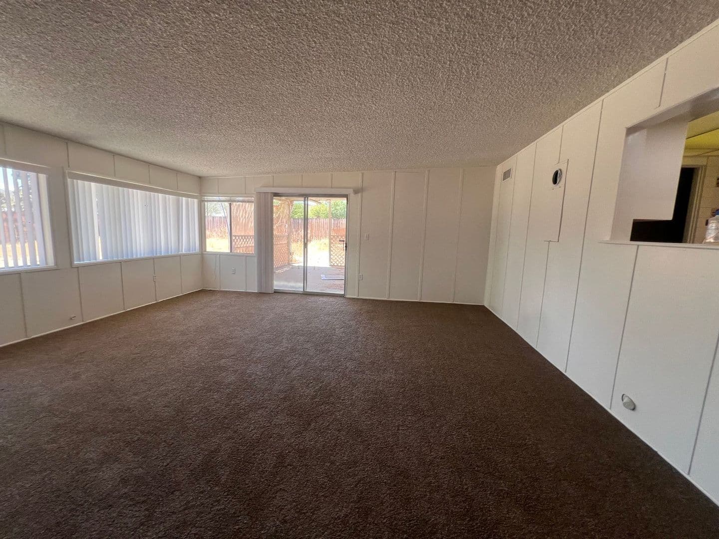 Yucca Valley House: 7401 Elata Ave