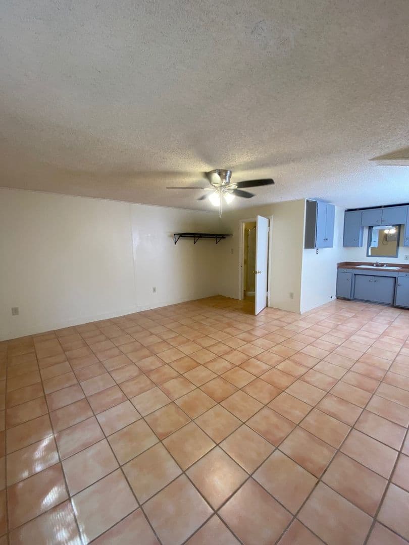 Yucca Valley House: 8258 Warren Vista #B