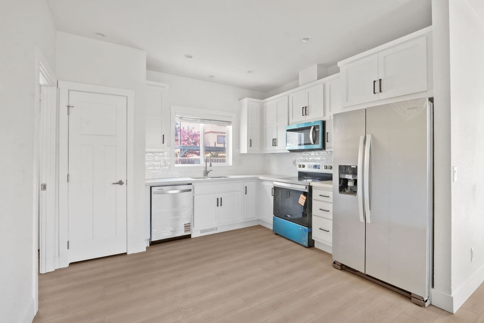 Buena Park Apartment: Whitaker St.