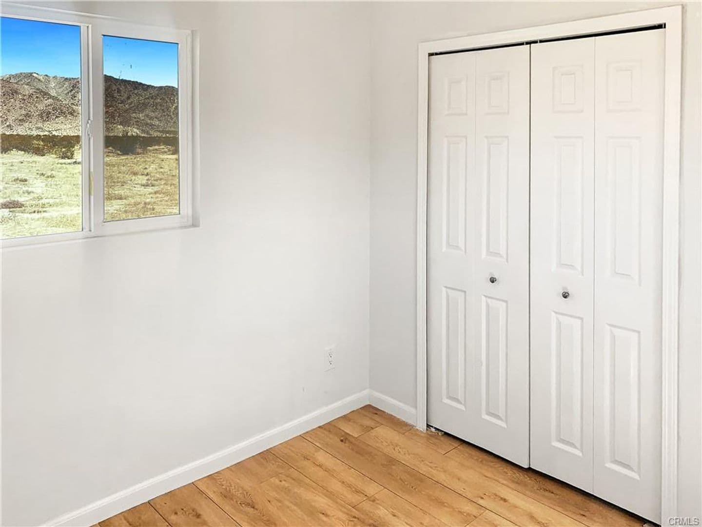 Landers House: 57220 Mikiska Blvd