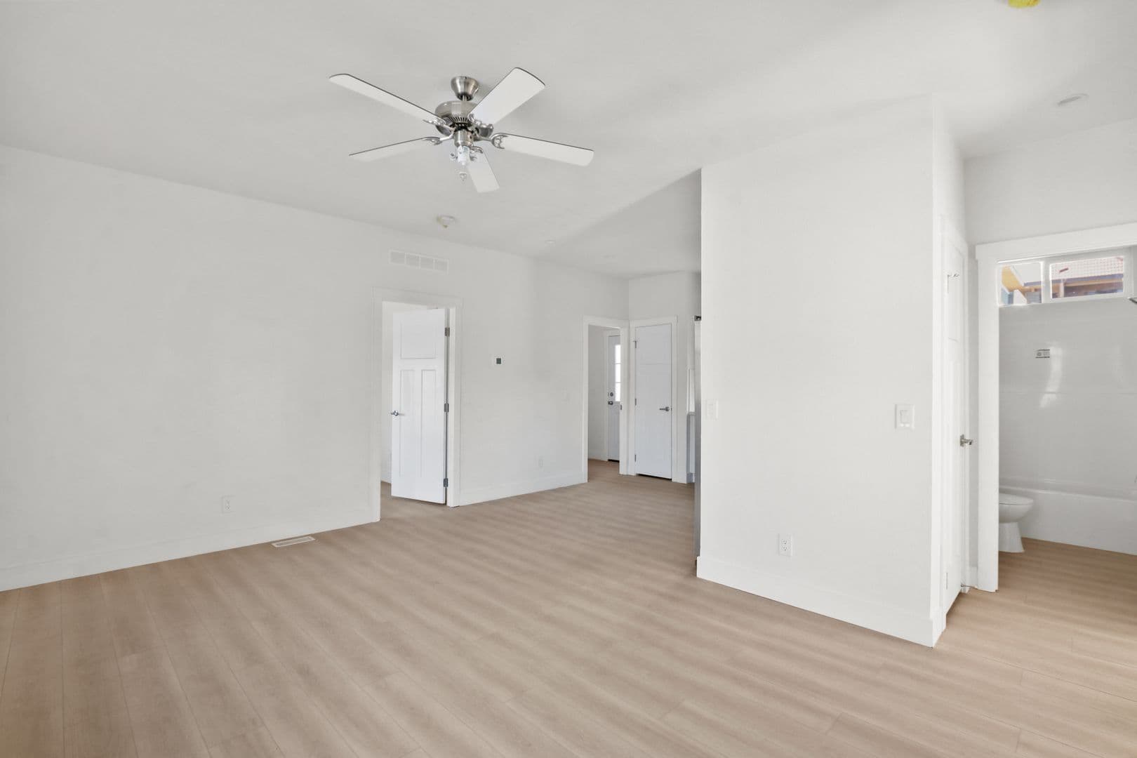 Buena Park Apartment: Whitaker St.