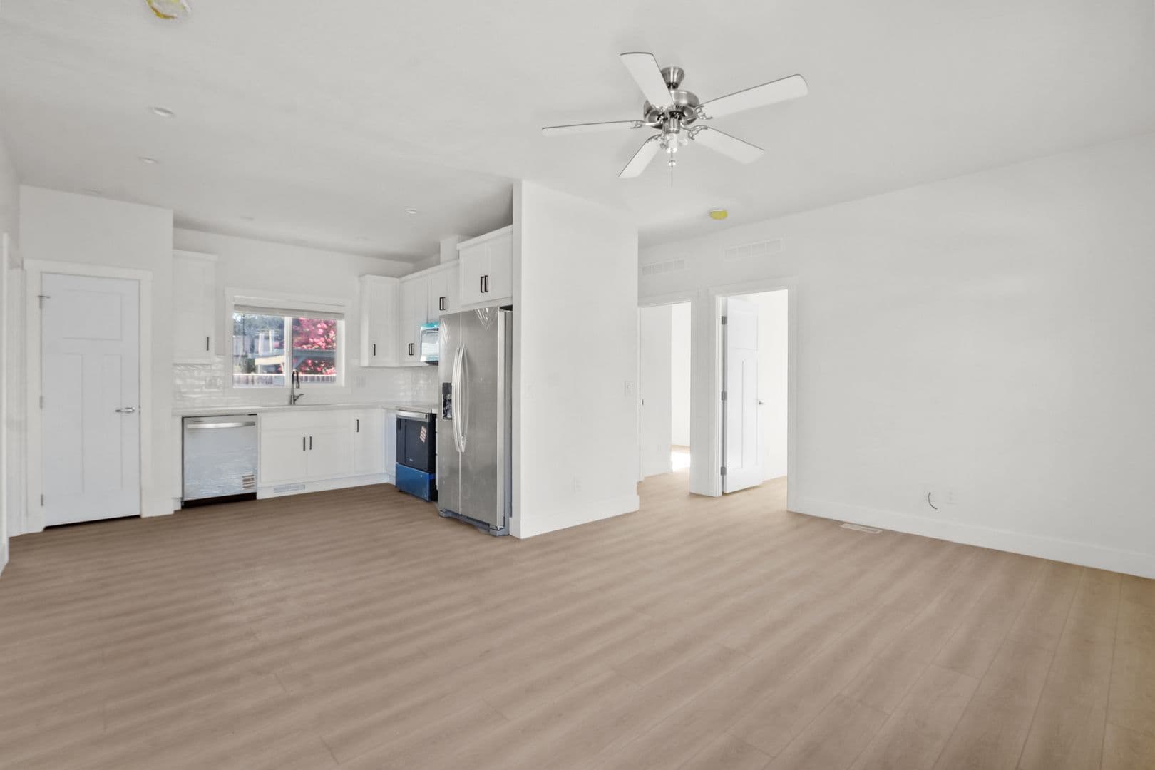 Buena Park Apartment: Whitaker St.