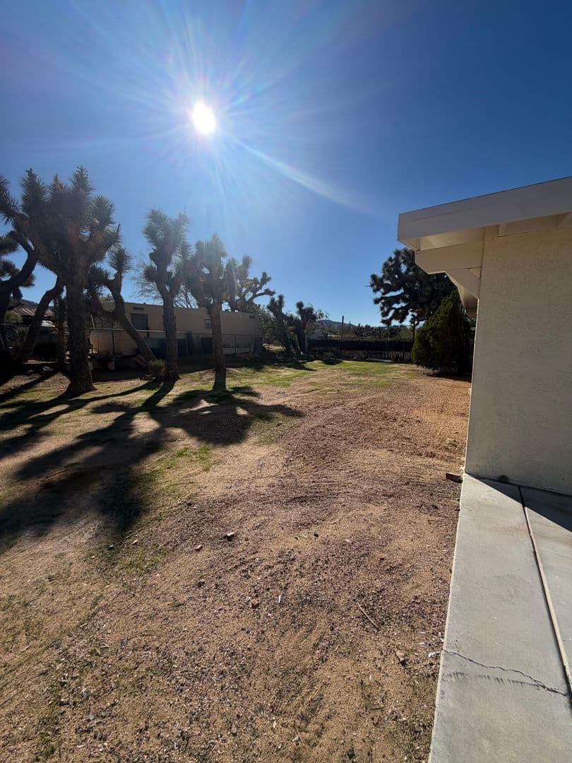 Yucca Valley House: 57675 Pueblo Trail
