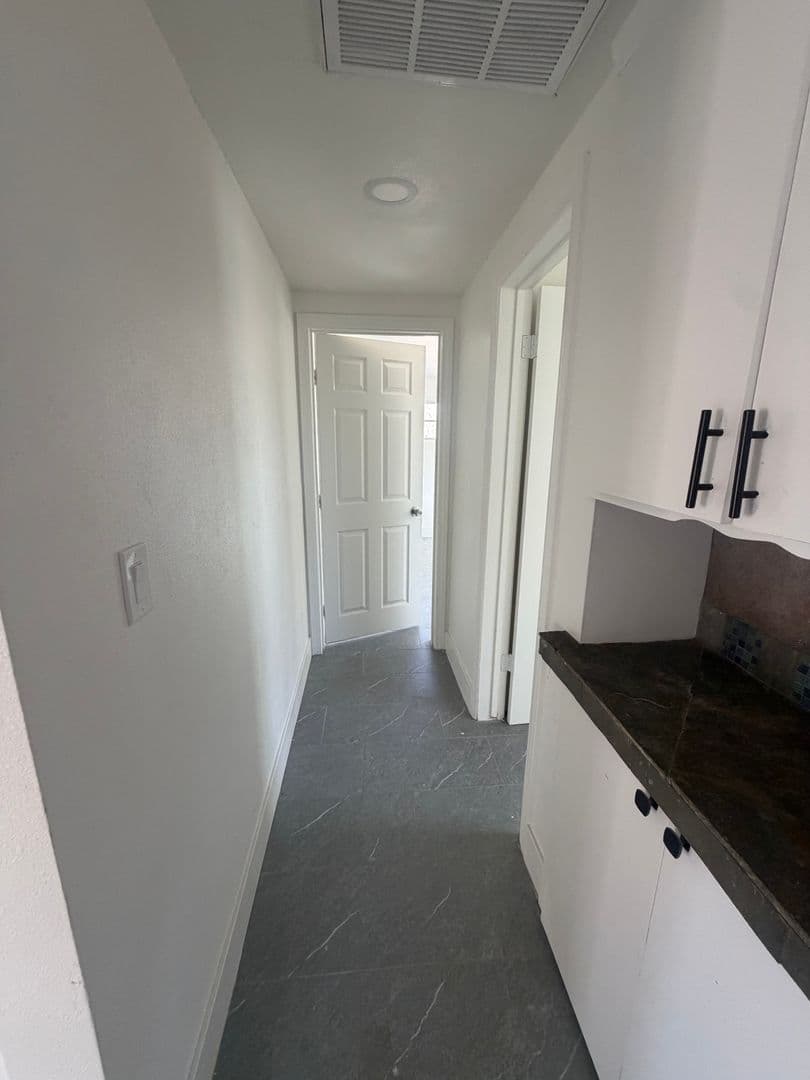 Yucca Valley House: 57675 Pueblo Trail