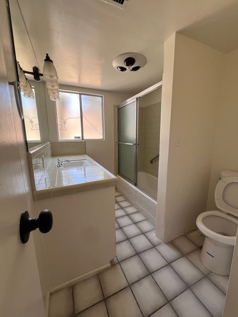 Yucca Valley House: 7401 Elata Ave