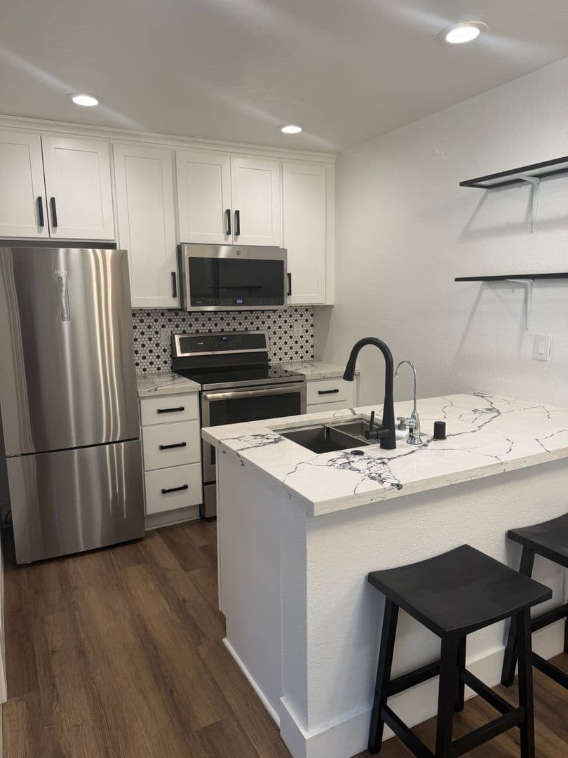 Concord House: 4515 Melody Drive #8