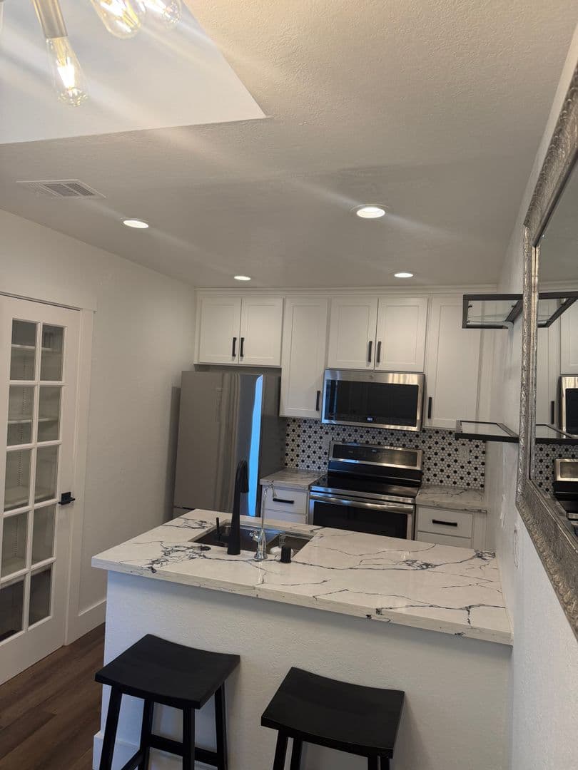 Concord House: 4515 Melody Drive #8