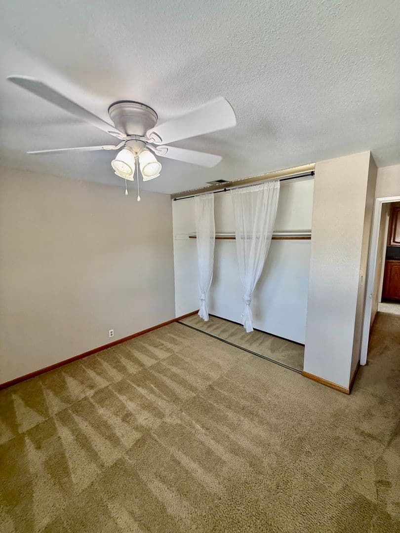 Clayton House: 101 Mt Whitney Way
