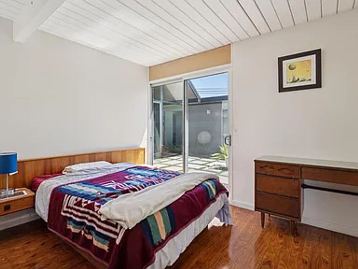 Concord House: 3767 Gainsborough Dr