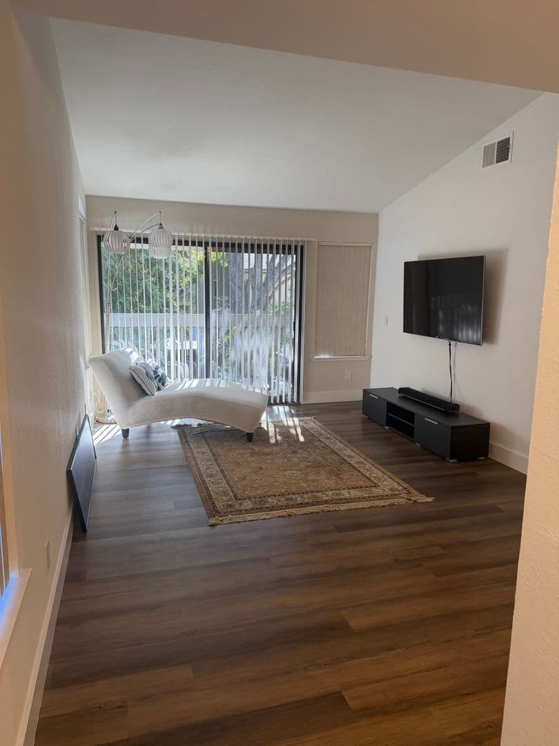 Concord House: 4515 Melody Drive #8