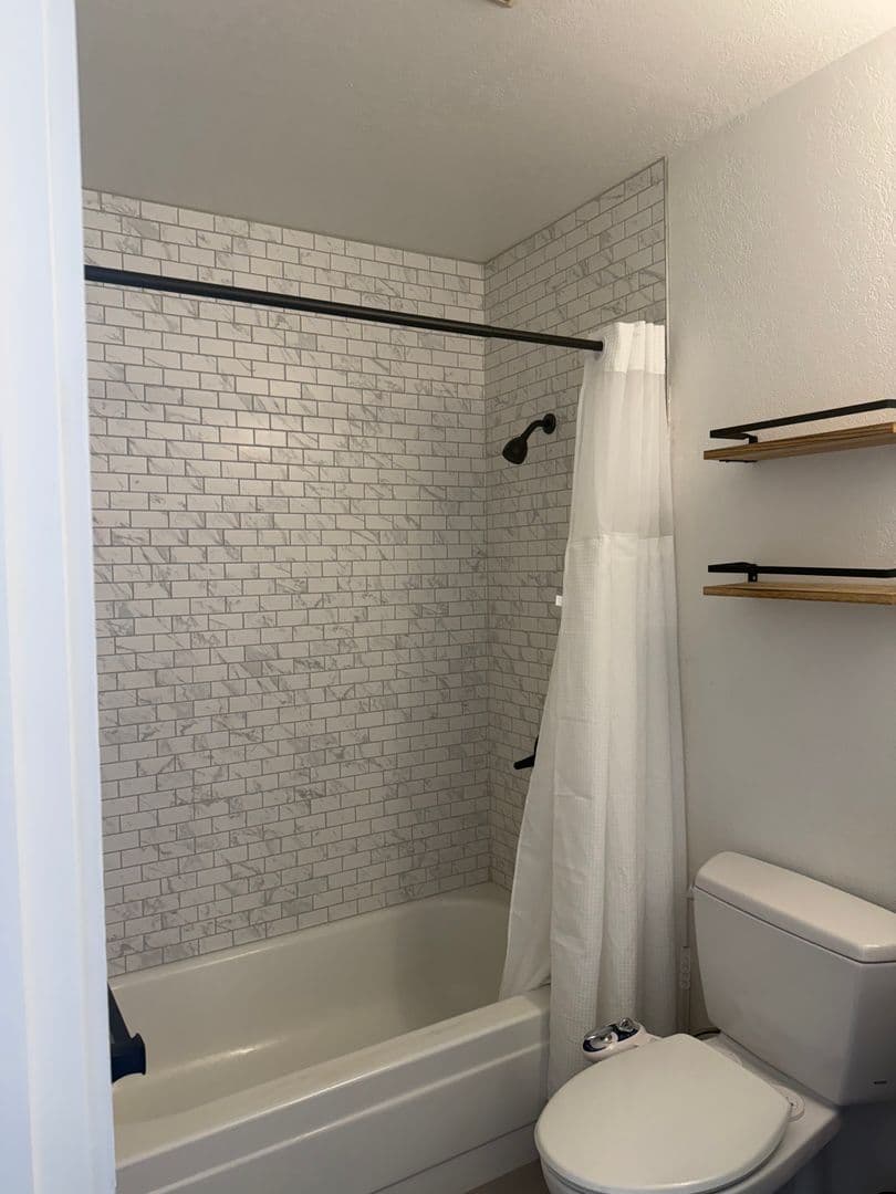 Concord House: 4515 Melody Drive #8