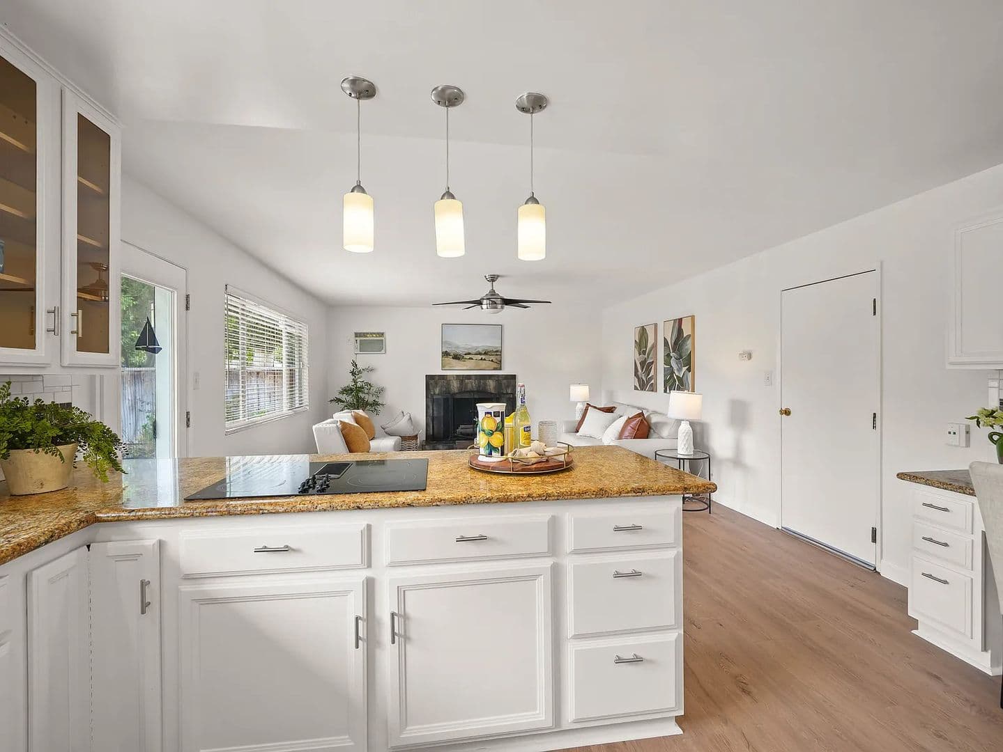 Concord House: 1780 Sargent Rd
