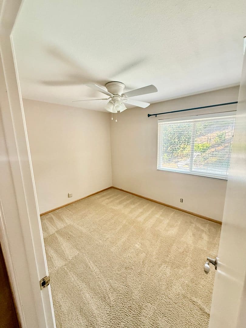Clayton House: 101 Mt Whitney Way