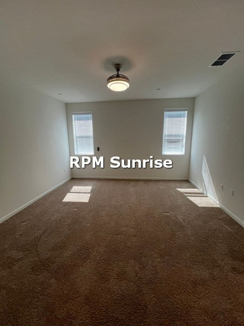 Rio Vista House: 4415 Canada Way