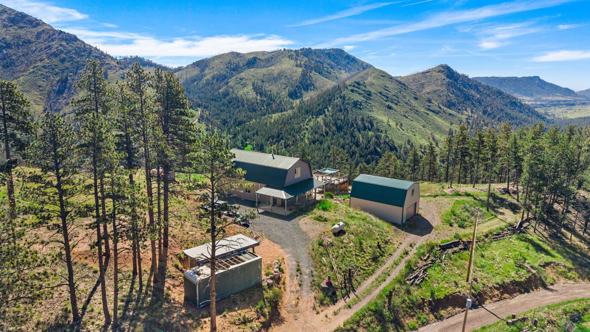 Bellvue House: 1154 Redstone Drive (DT-LN)
