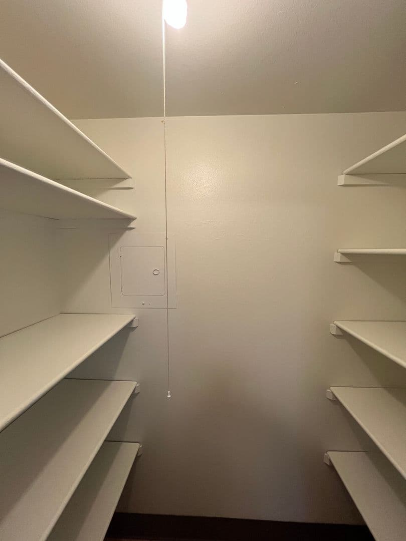 Fort Collins Apartment: 1001 Robertson Street