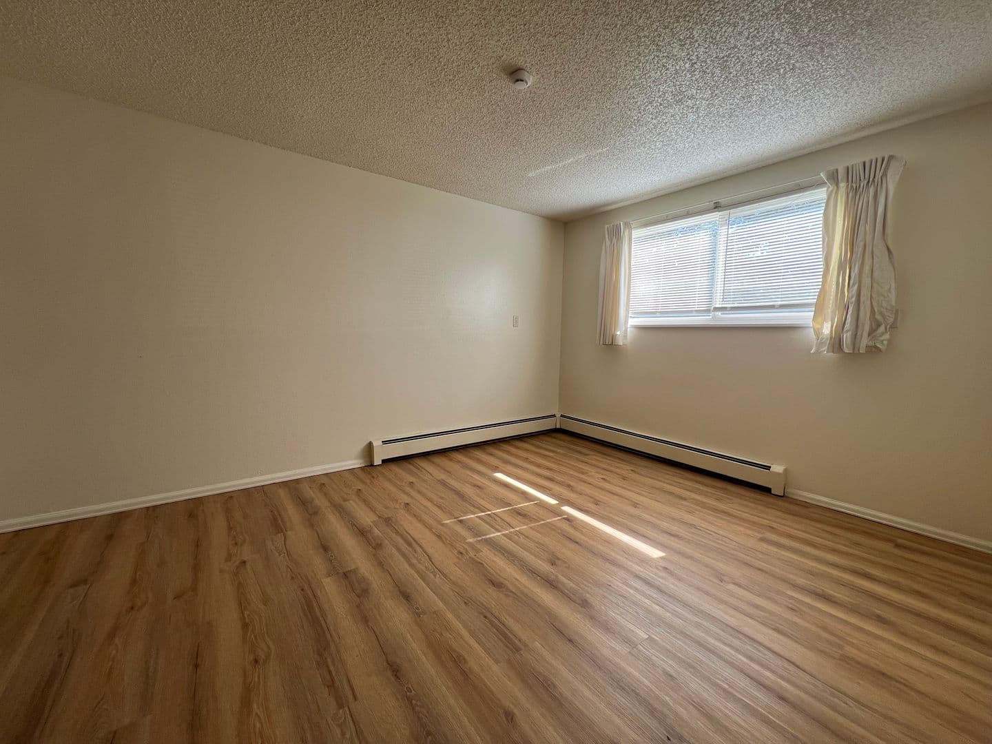 Fort Collins Apartment: 1850 Laporte Ave