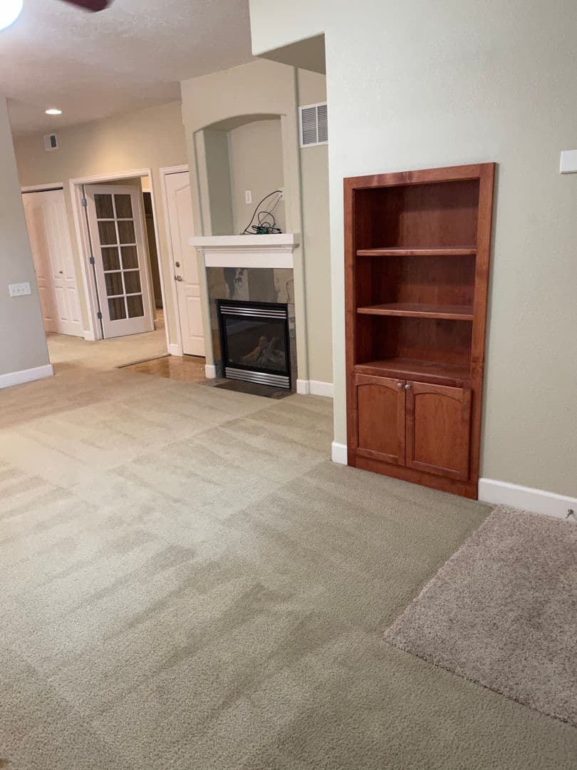 Wellington Condo: 4101 Crittenton Lane Unit 103